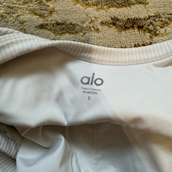 ALO Yoga White Sports Bra Intimates & Sleepwear - Picture 3 of 3